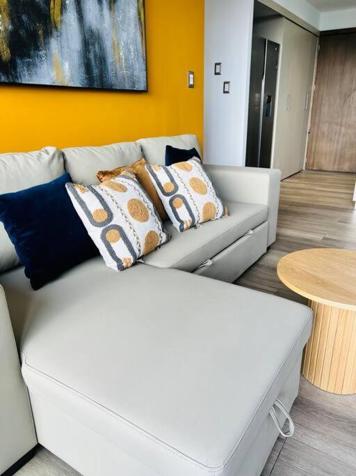 Apartamento 2 Habitaciones, Edificio Airali, Zona 10, Miradolo Guatemala Dış mekan fotoğraf
